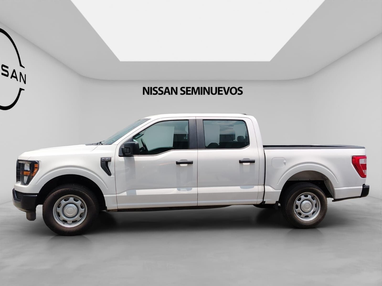 2023 Ford F-150 4P XL CREW CAB 4X2 V63.3 AUT