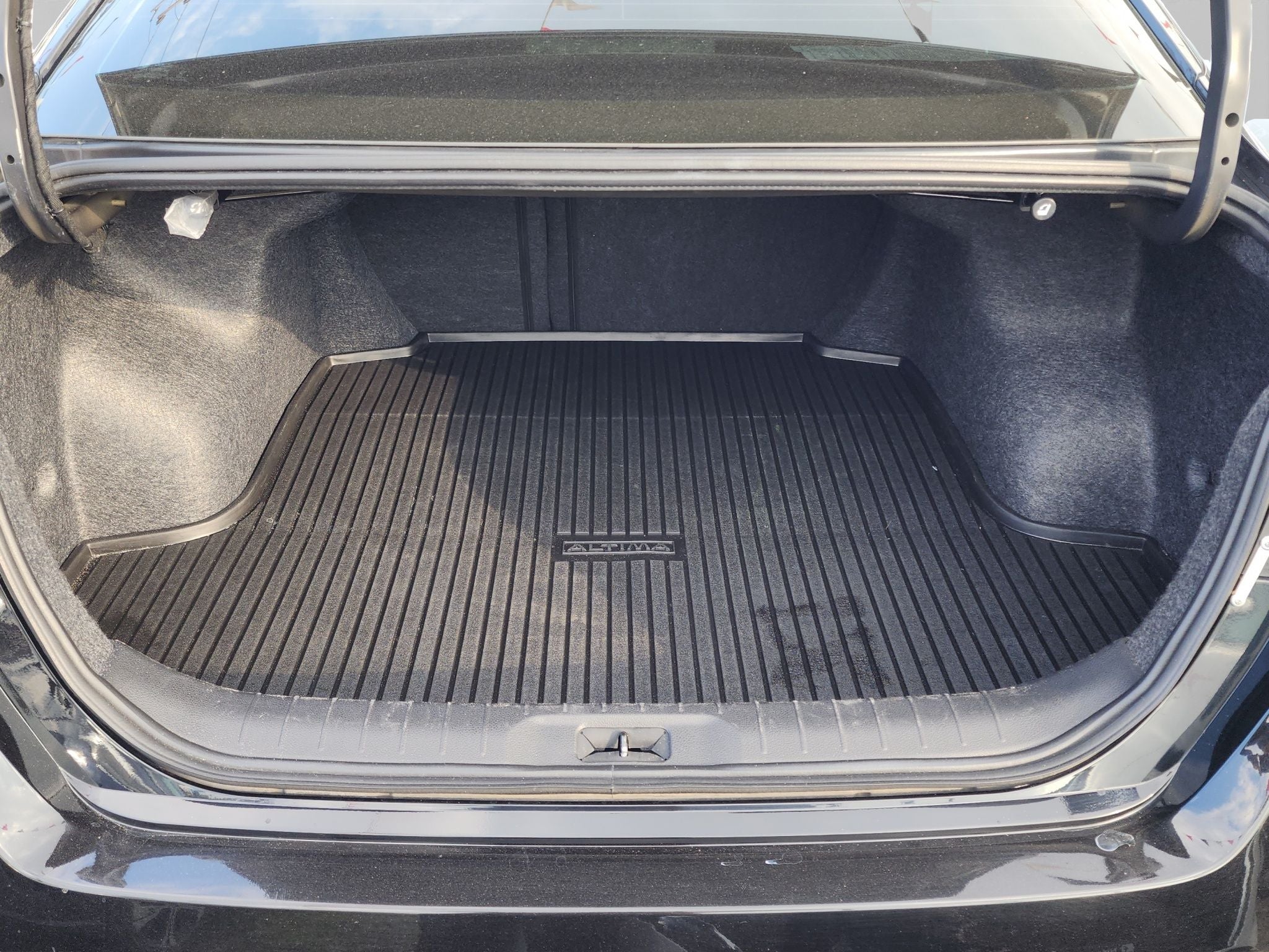 2024 Nissan ALTIMA 4P EXCLUSIVE L42.0T AUT