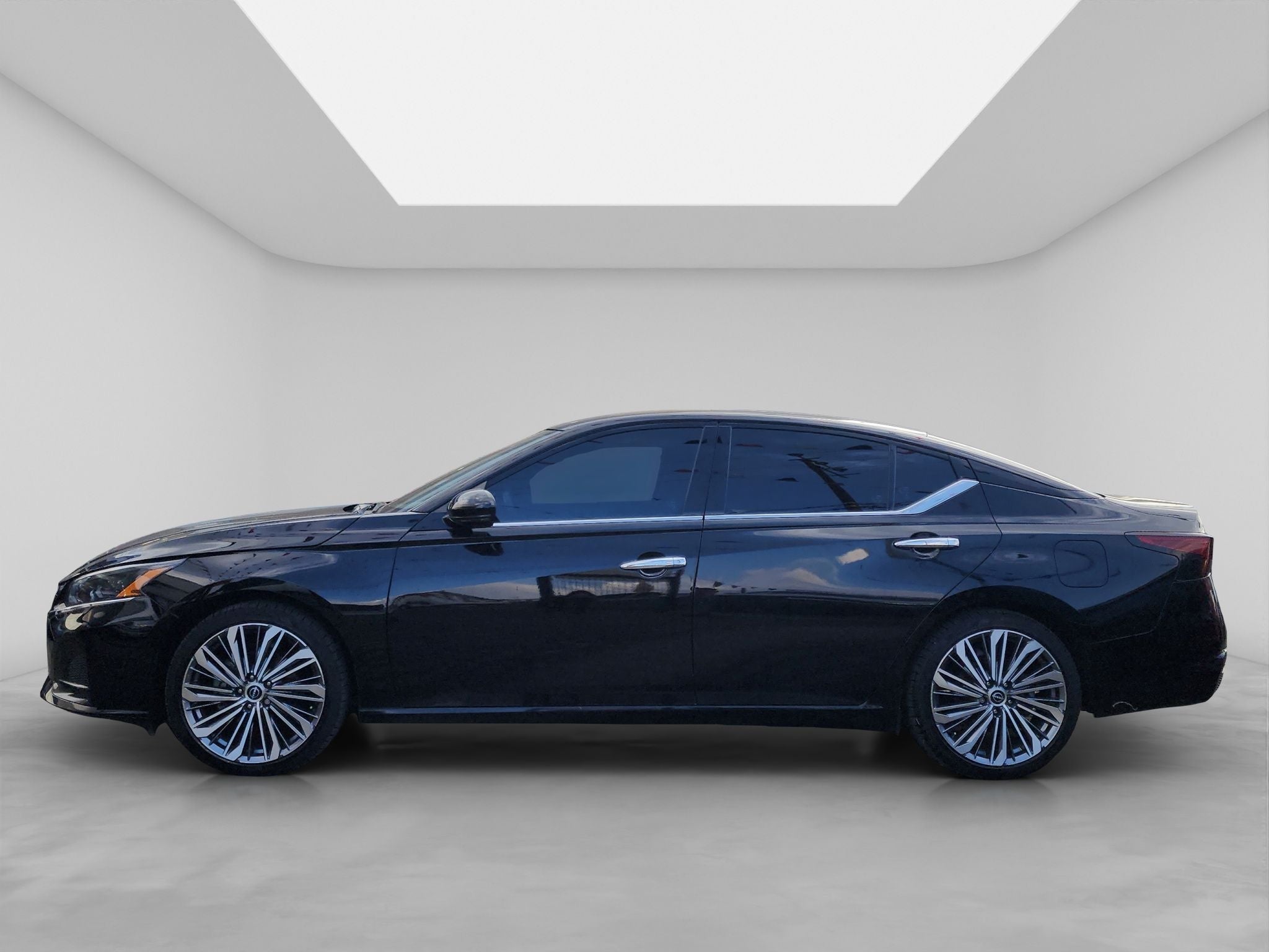 2024 Nissan ALTIMA 4P EXCLUSIVE L42.0T AUT