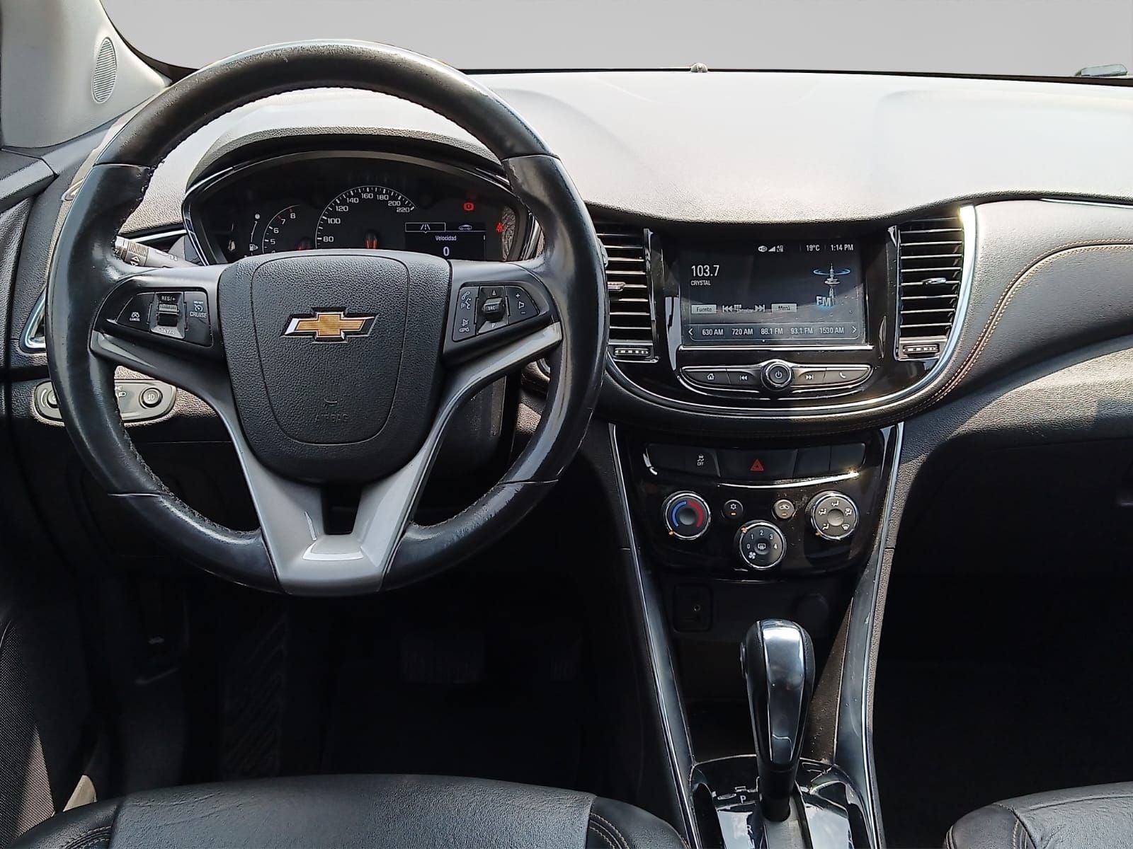 2020 Chevrolet TRAX 5 PTS PREMIER 18L TA PIEL QC F NIEBLA RA-18