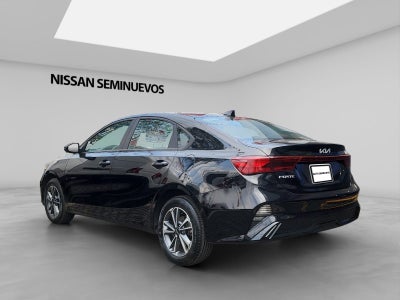 2024 Kia FORTE 4P LX L42.0 MAN