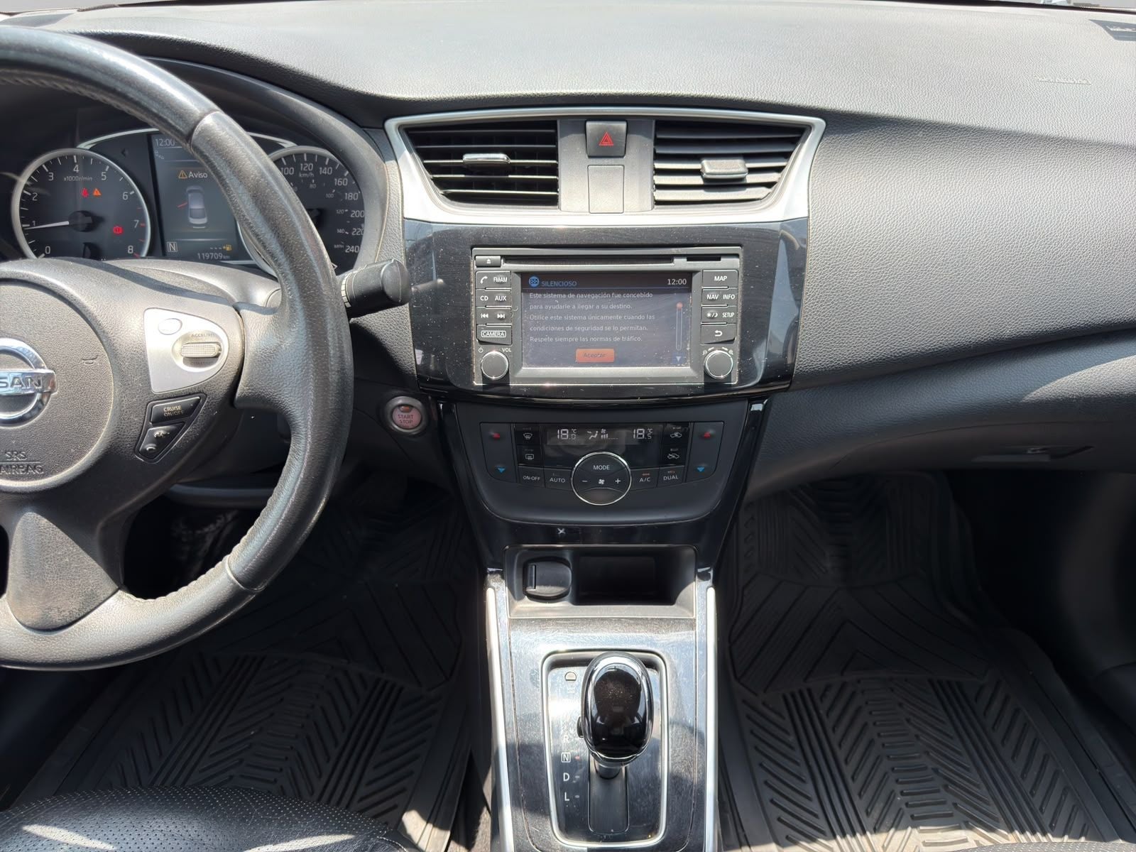 2017 Nissan SENTRA 4 PTS EXCLUSIVE CVT AAC AUT GPS PIEL QC F LED RA-17
