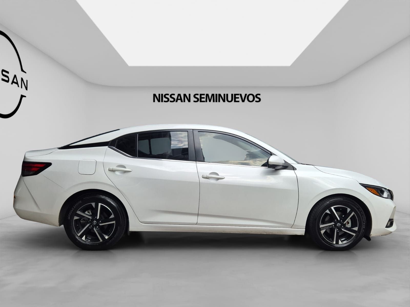 2022 Nissan SENTRA 4 PTS ADVANCE TA AAC F NIEBLA RA-16