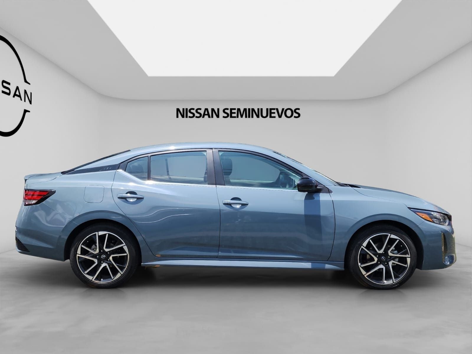 2025 Nissan SENTRA 4P SR L42.0 AUT