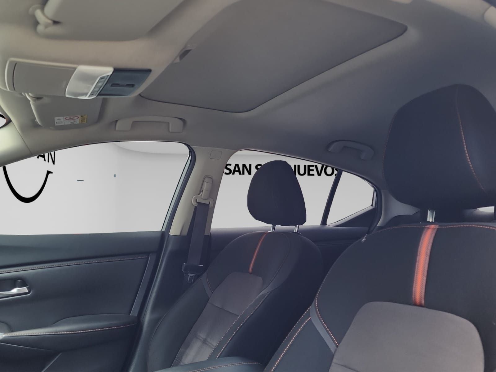 2022 Nissan SENTRA 4 PTS SR CVT AAC ASTOS DEPORTIVOS BOSE QC F LED RA-18