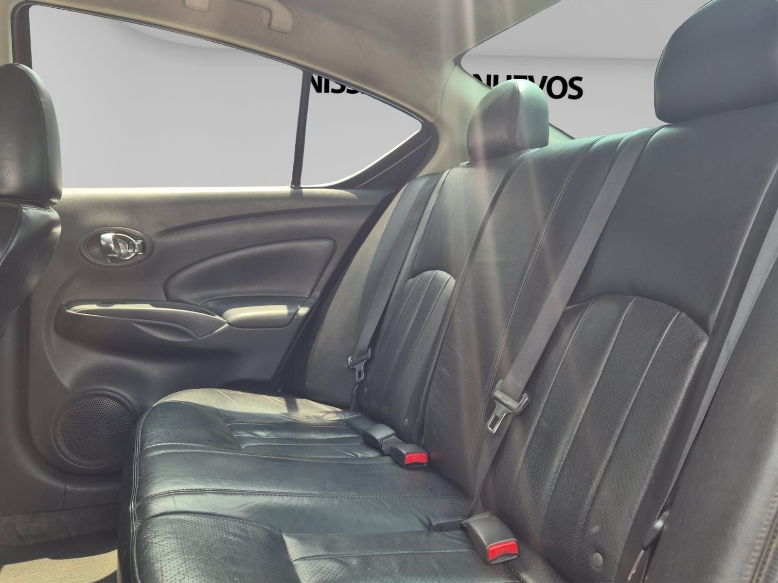 2015 Nissan VERSA 4 PTS EXCLUSIVE TA AAC VE PIEL GPS F NIEBLA RA-15