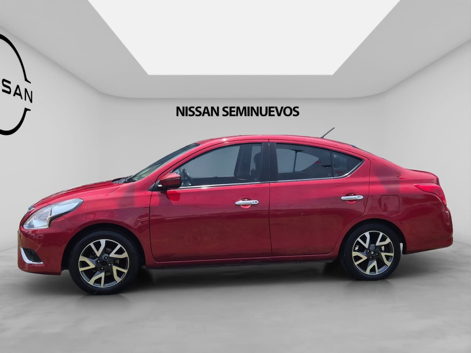 2015 Nissan VERSA 4 PTS EXCLUSIVE TA AAC VE PIEL GPS F NIEBLA RA-15