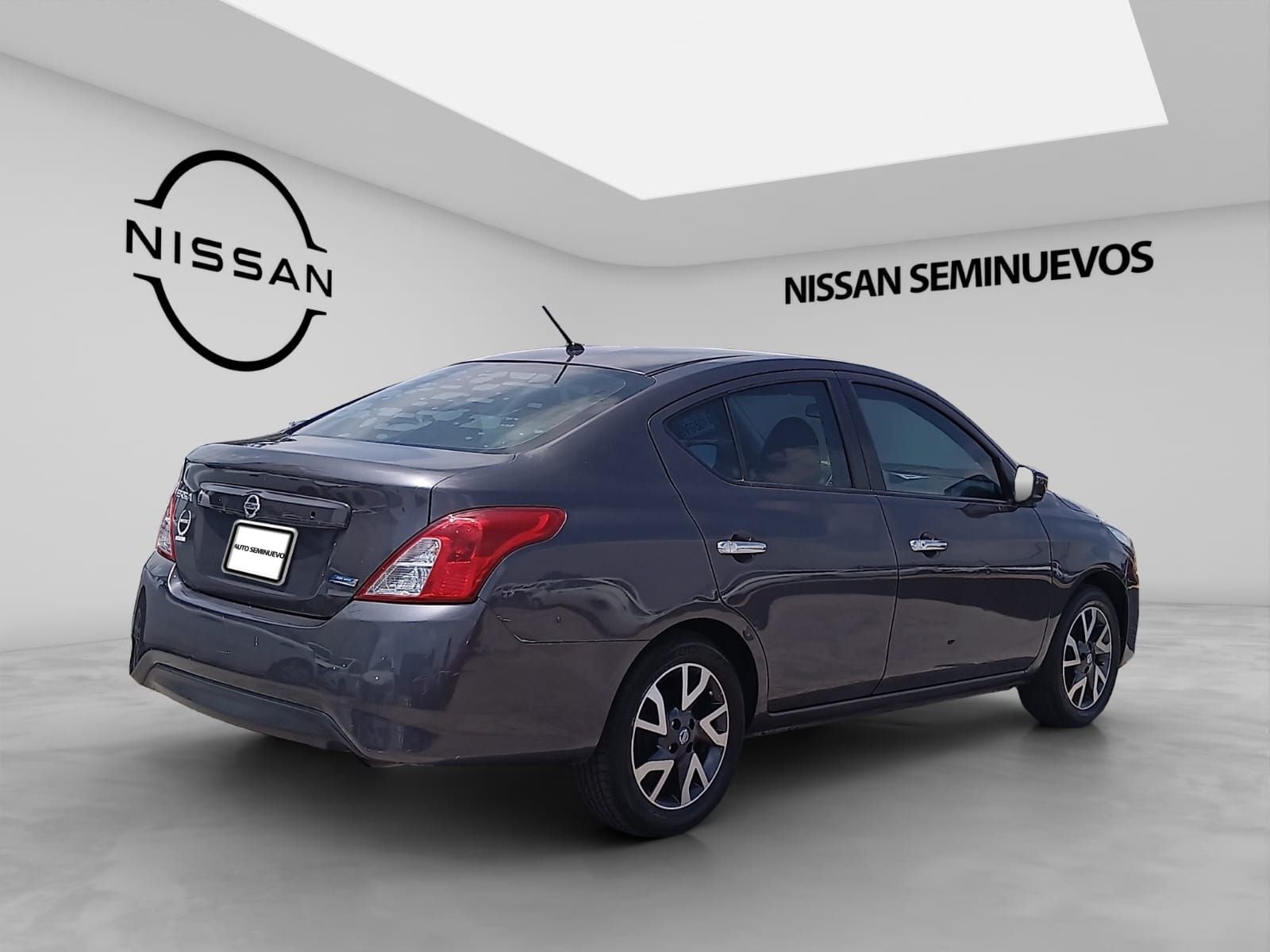 2016 Nissan VERSA 4 PTS EXCLUSIVE TA AAC VE PIEL GPS F NIEBLA RA-15