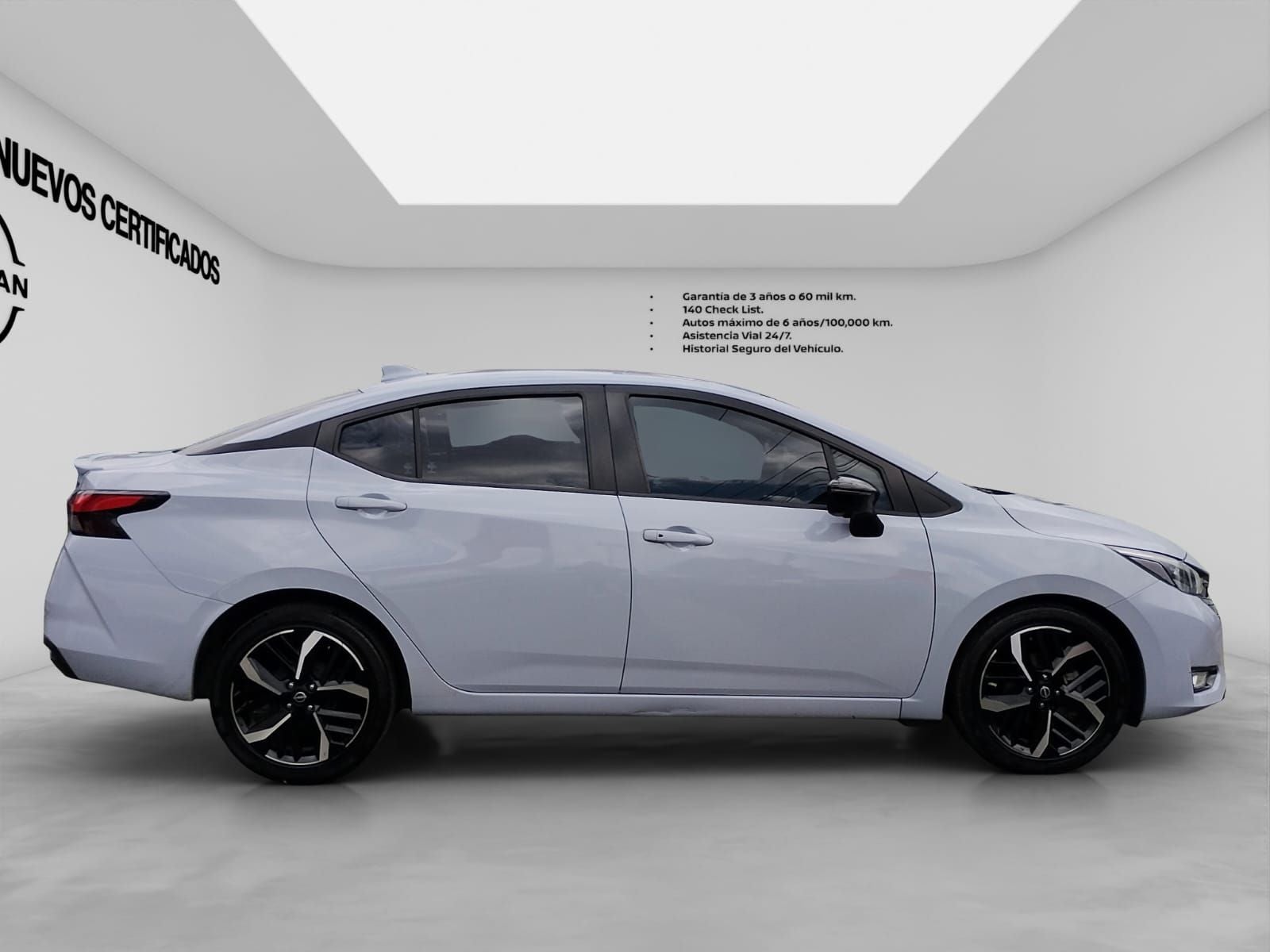 2023 Nissan VERSA 4P SR L41.6 AUT