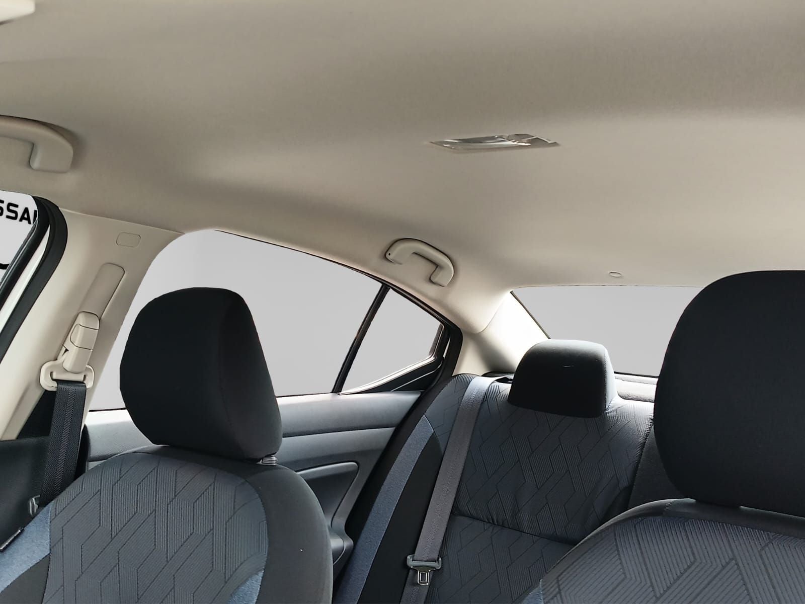 2025 Nissan VERSA 4P ADVANCE L41.6 AUT