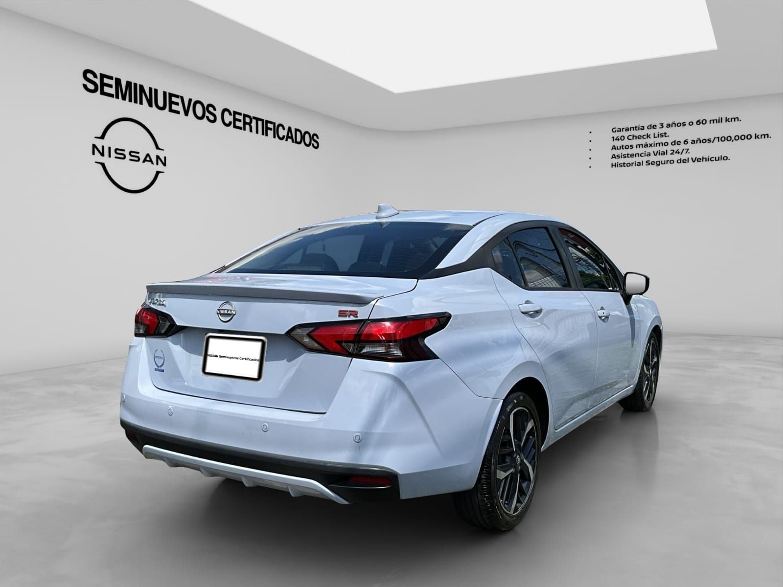 2024 Nissan VERSA 4P SR L41.6 AUT