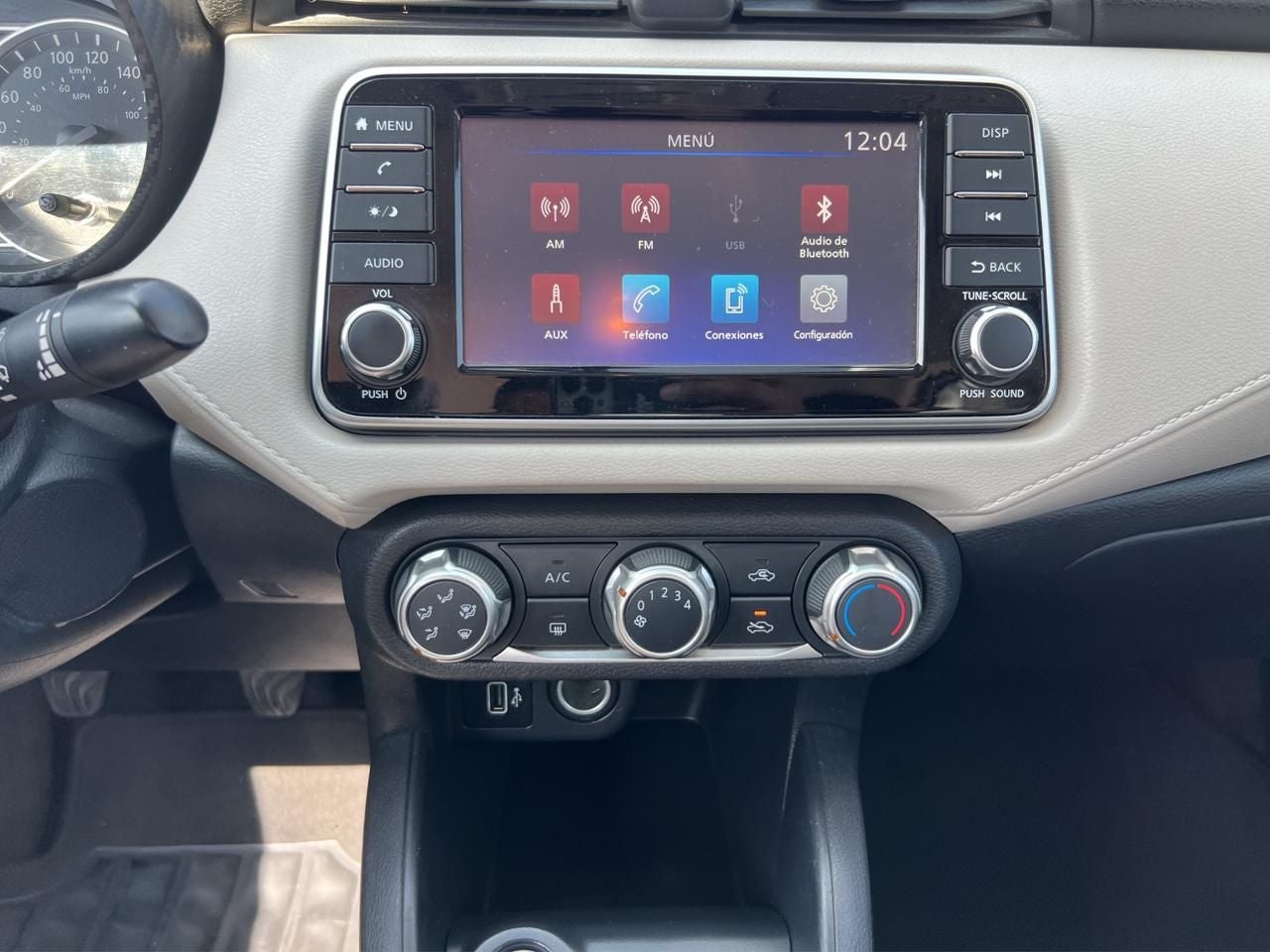 2022 Nissan VERSA 4 PTS SENSE TM5 AAC. VE R-15