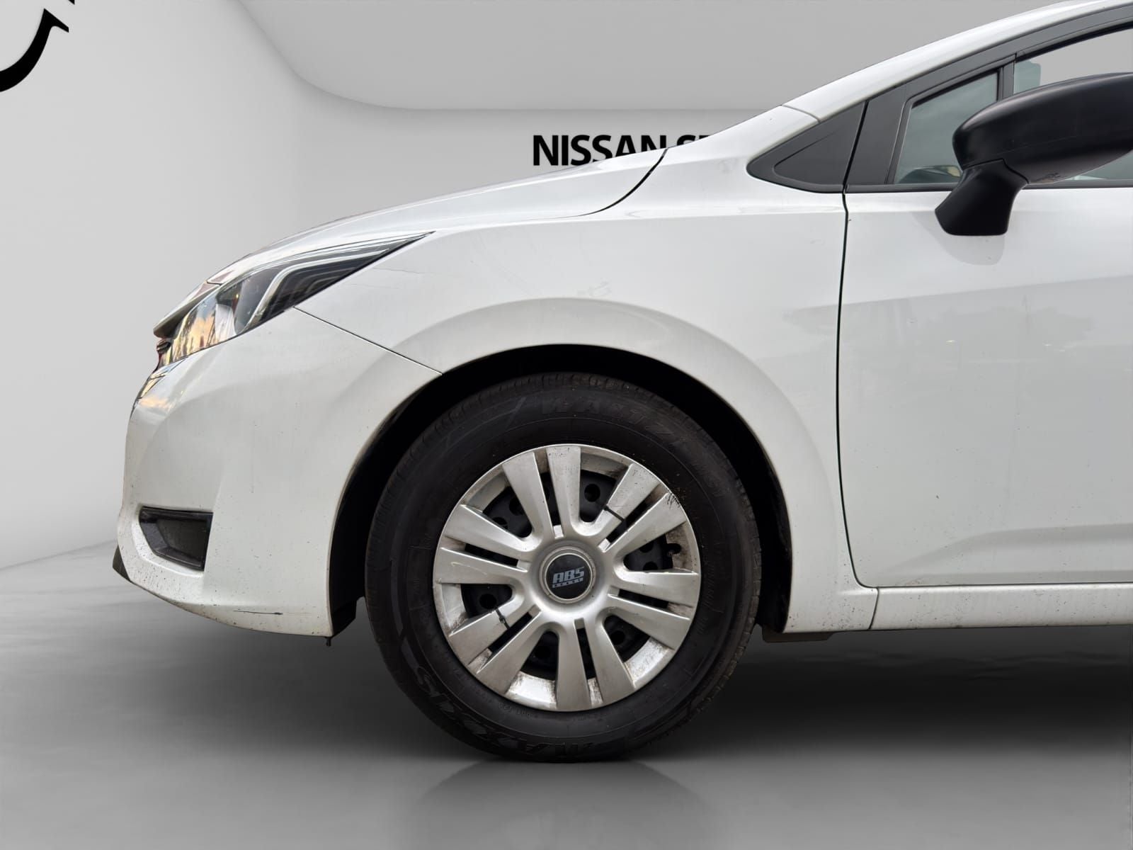 2024 Nissan VERSA 4P SENSE L41.6 AUT