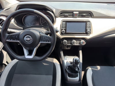 2021 Nissan VERSA 4 PTS ADVANCE TA AAC VE F NIEBLA RA-16