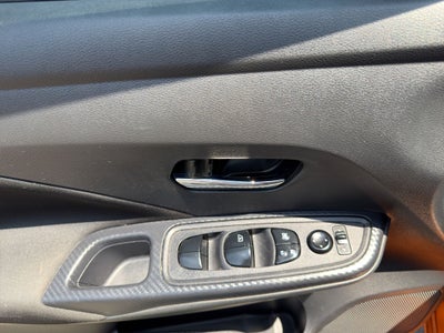 2021 Nissan VERSA 4 PTS ADVANCE TA AAC VE F NIEBLA RA-16