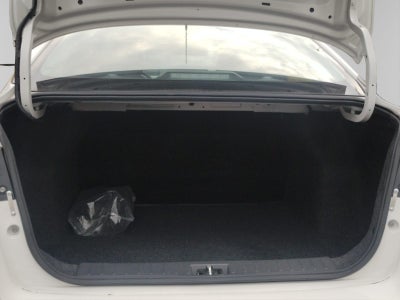 2024 Nissan VERSA 4P SENSE L41.6 AUT