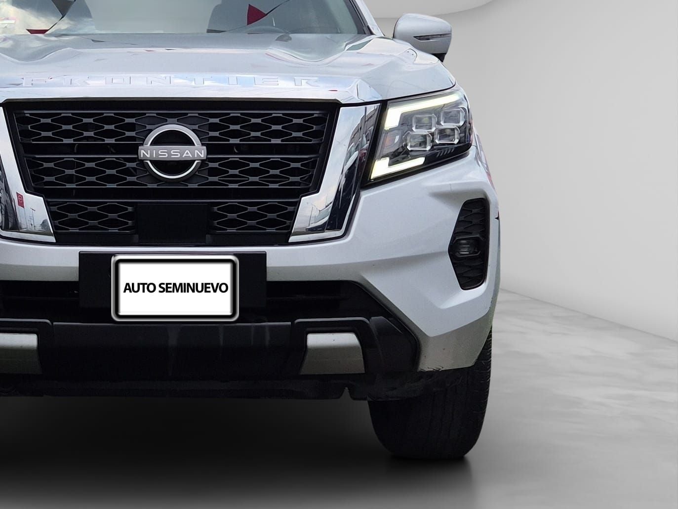 2024 Nissan FRONTIER 4P PLATINUM LE L42.5 AUT