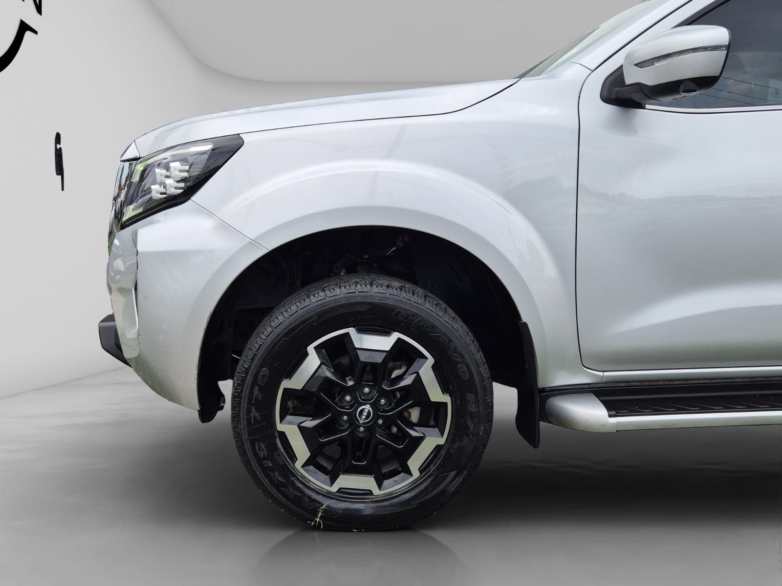 2024 Nissan FRONTIER 4P PLATINUM LE L42.5 AUT