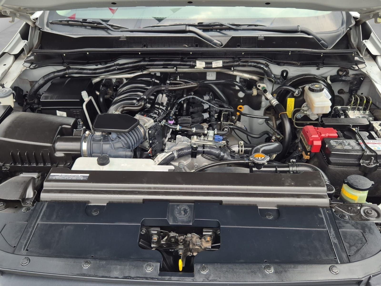 2024 Nissan FRONTIER 4P PLATINUM LE L42.5 AUT