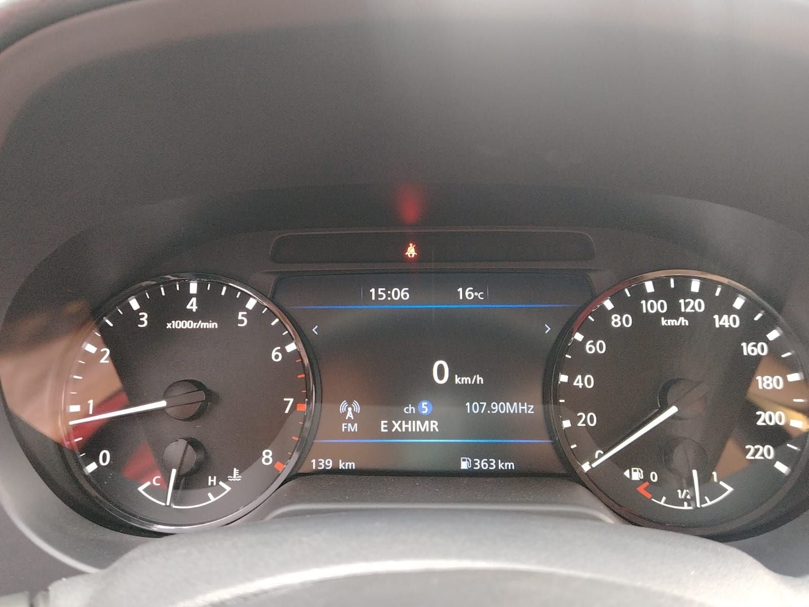 2025 Nissan FRONTIER 4P SE L42.5 MAN