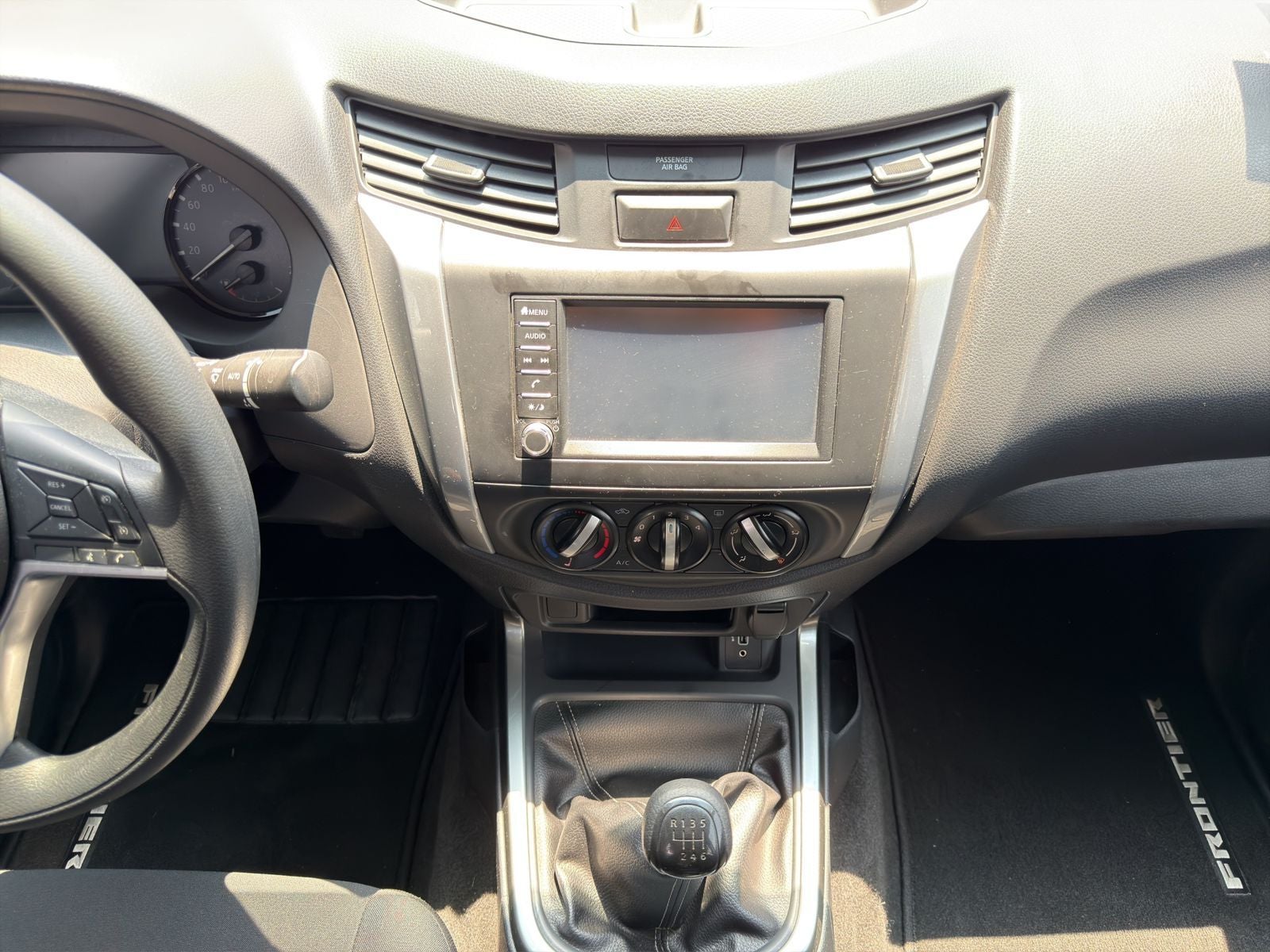 2025 Nissan FRONTIER 4P LE L42.5 AUT