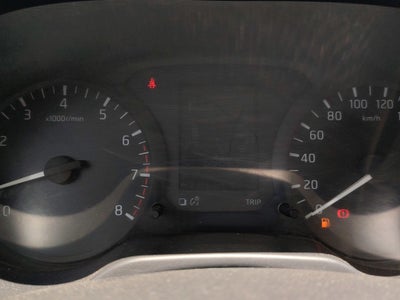 2020 Nissan NP300 4 PTS PICK-UP DOBLE CABINA SE TM6 AAC CD VE