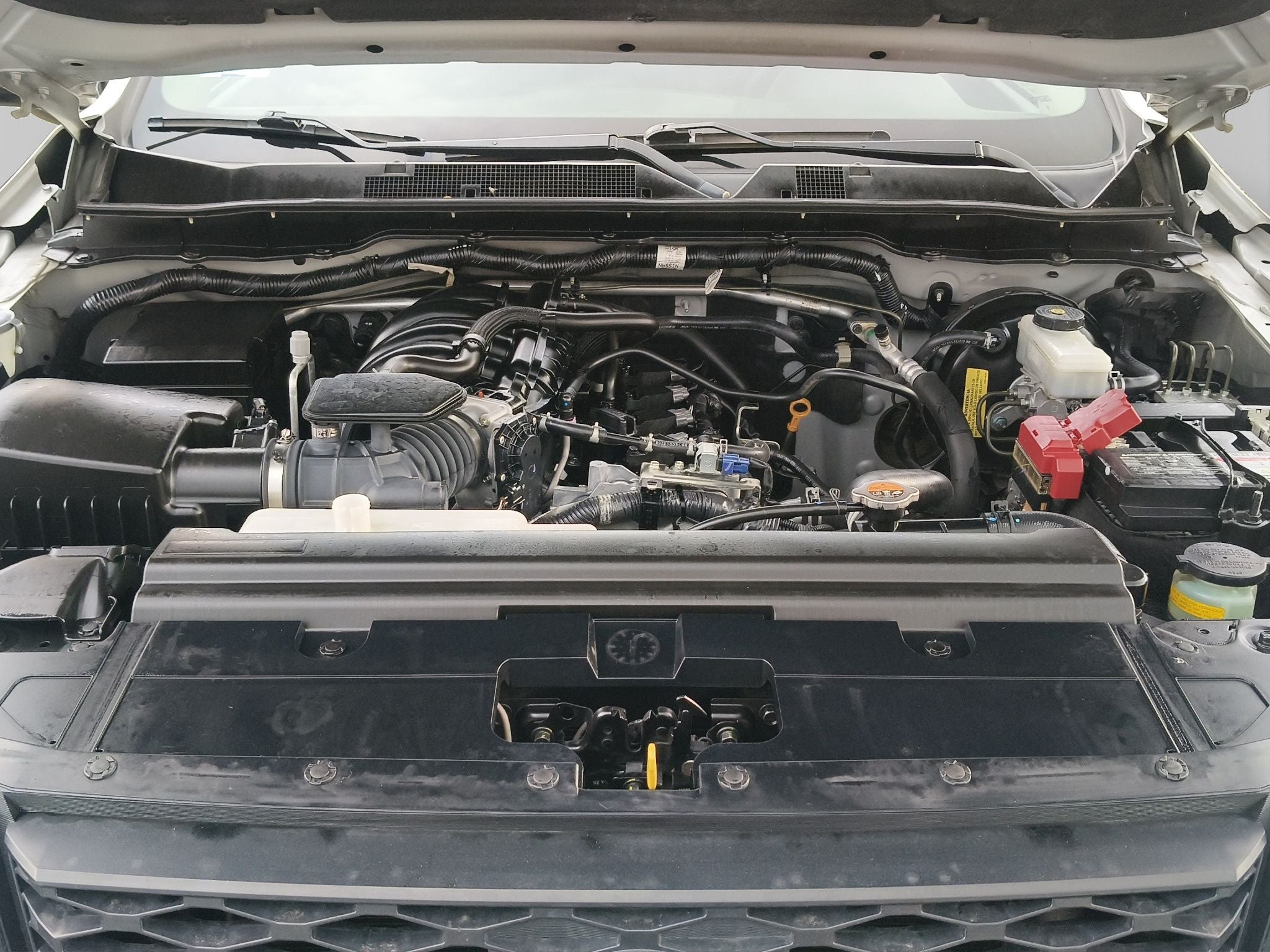 2023 Nissan FRONTIER 4P LE L42.5 MAN