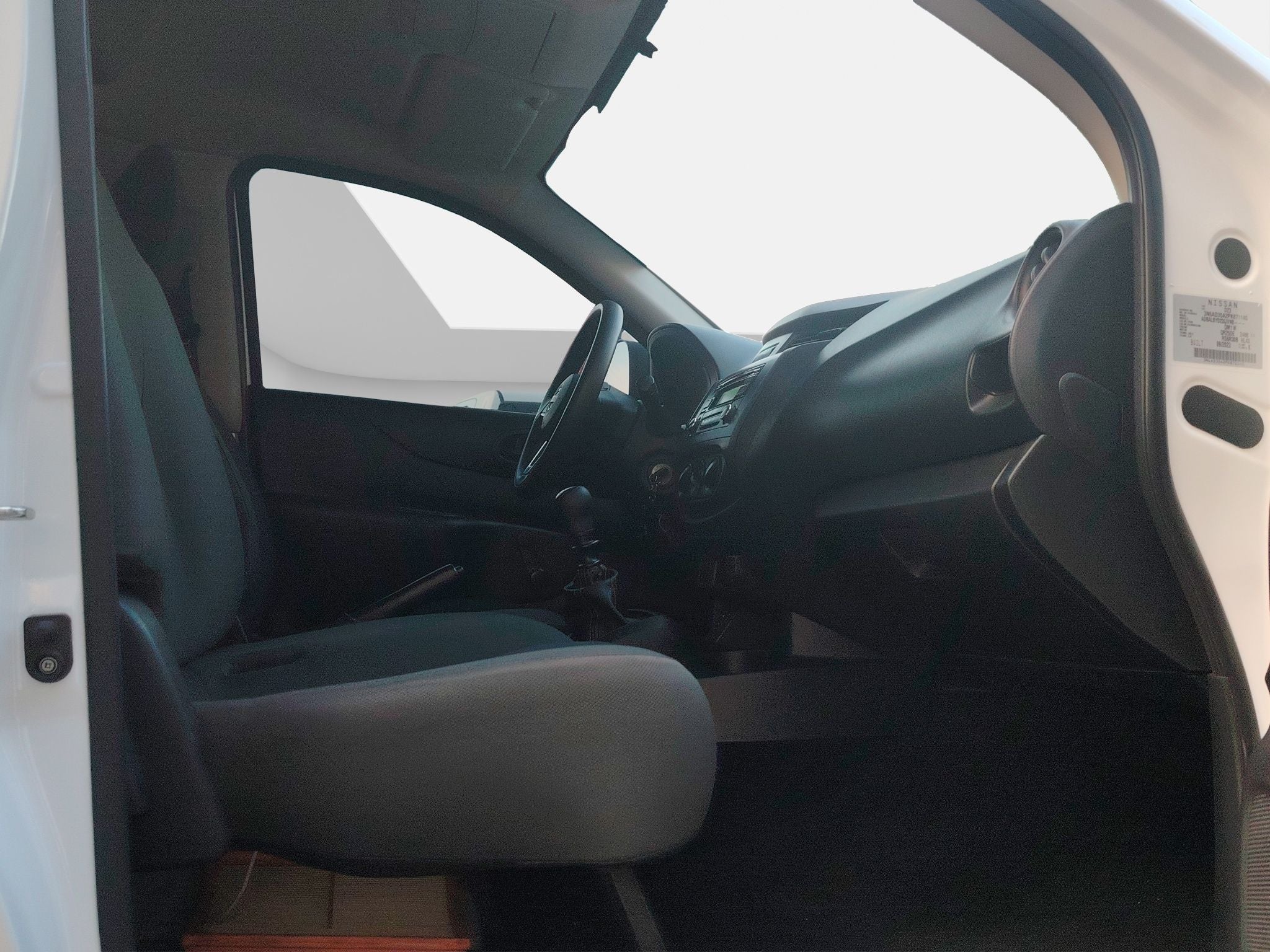 2023 Nissan NP300 2 PTS CHASIS CABINA TM6