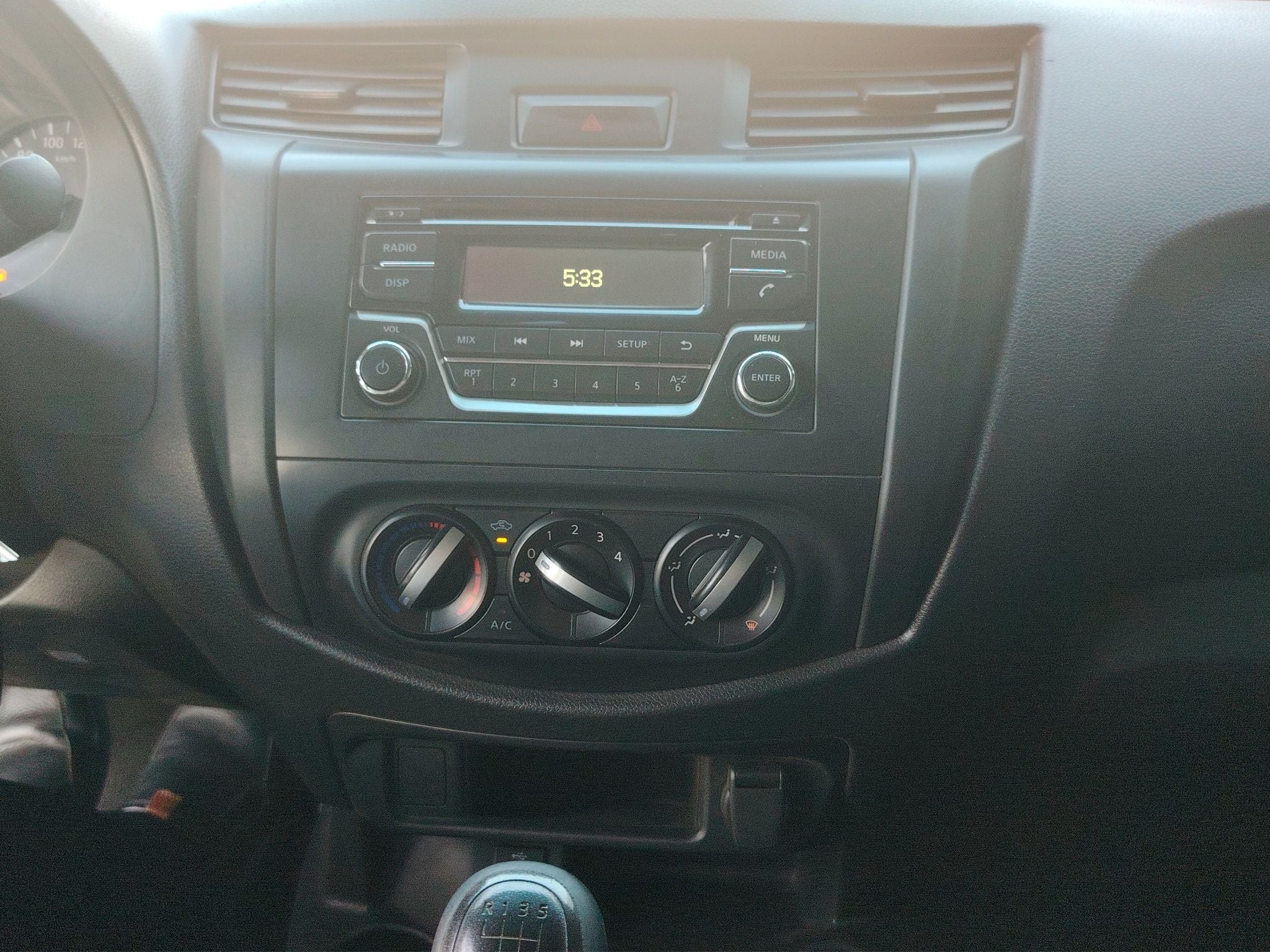 2023 Nissan NP300 2 PTS CHASIS CABINA TM6