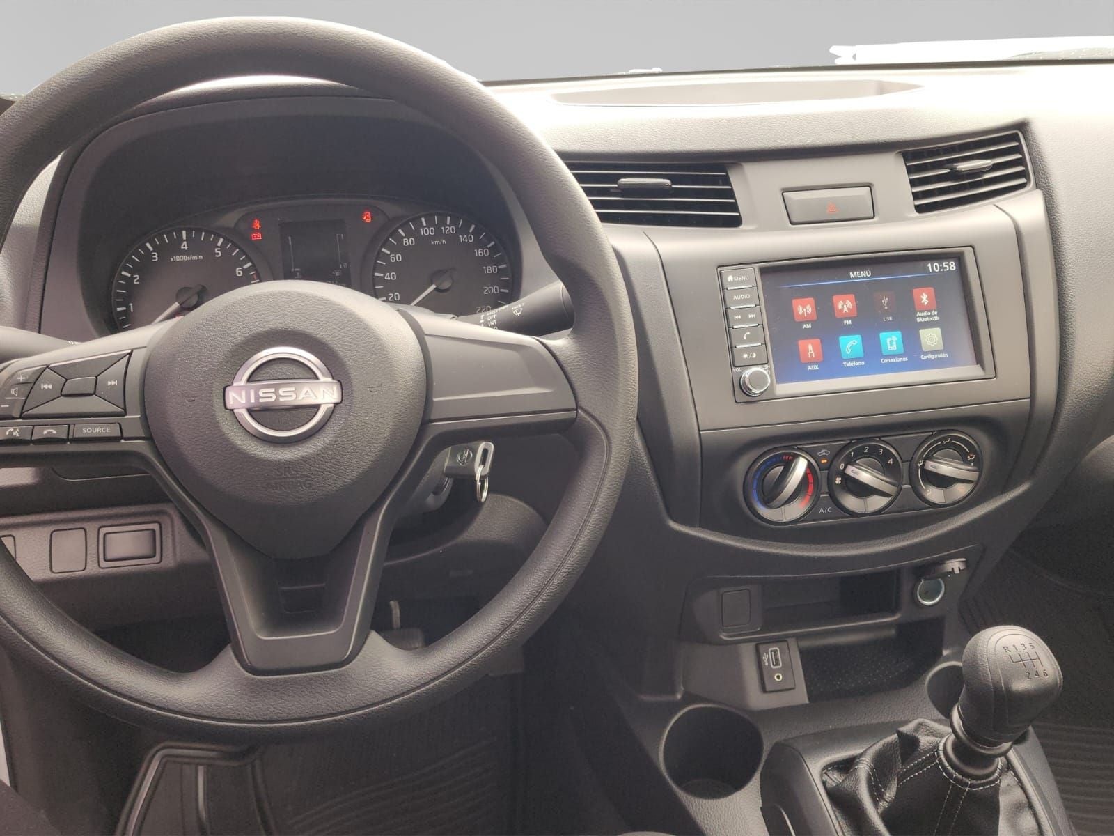 2025 Nissan NP300 CHASIS TM AC VDC