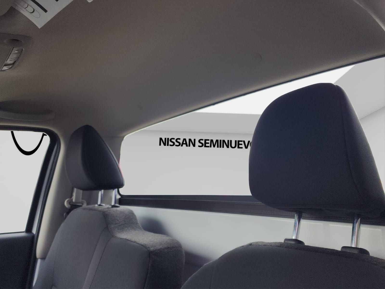 2025 Nissan NP300 CHASIS TM AC VDC