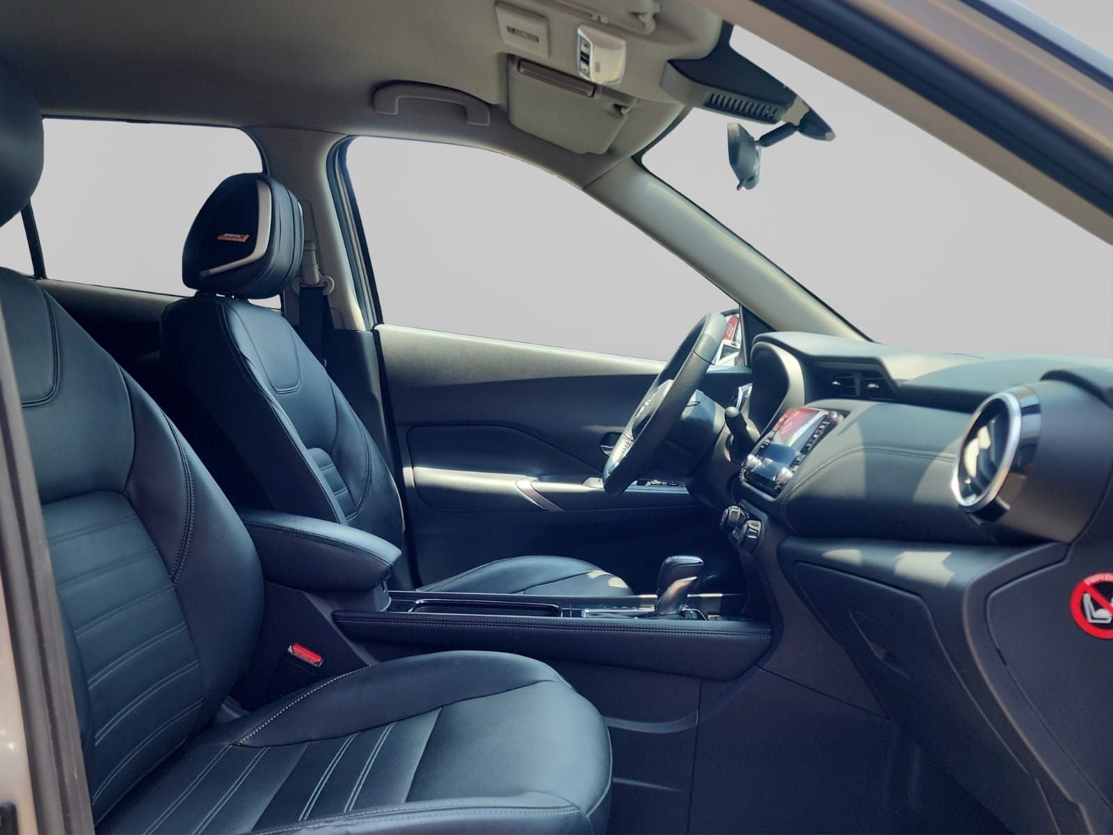 2023 Nissan KICKS 5 PTS PLATINUM 16L TA AAC AUT PIEL GPS RA-18