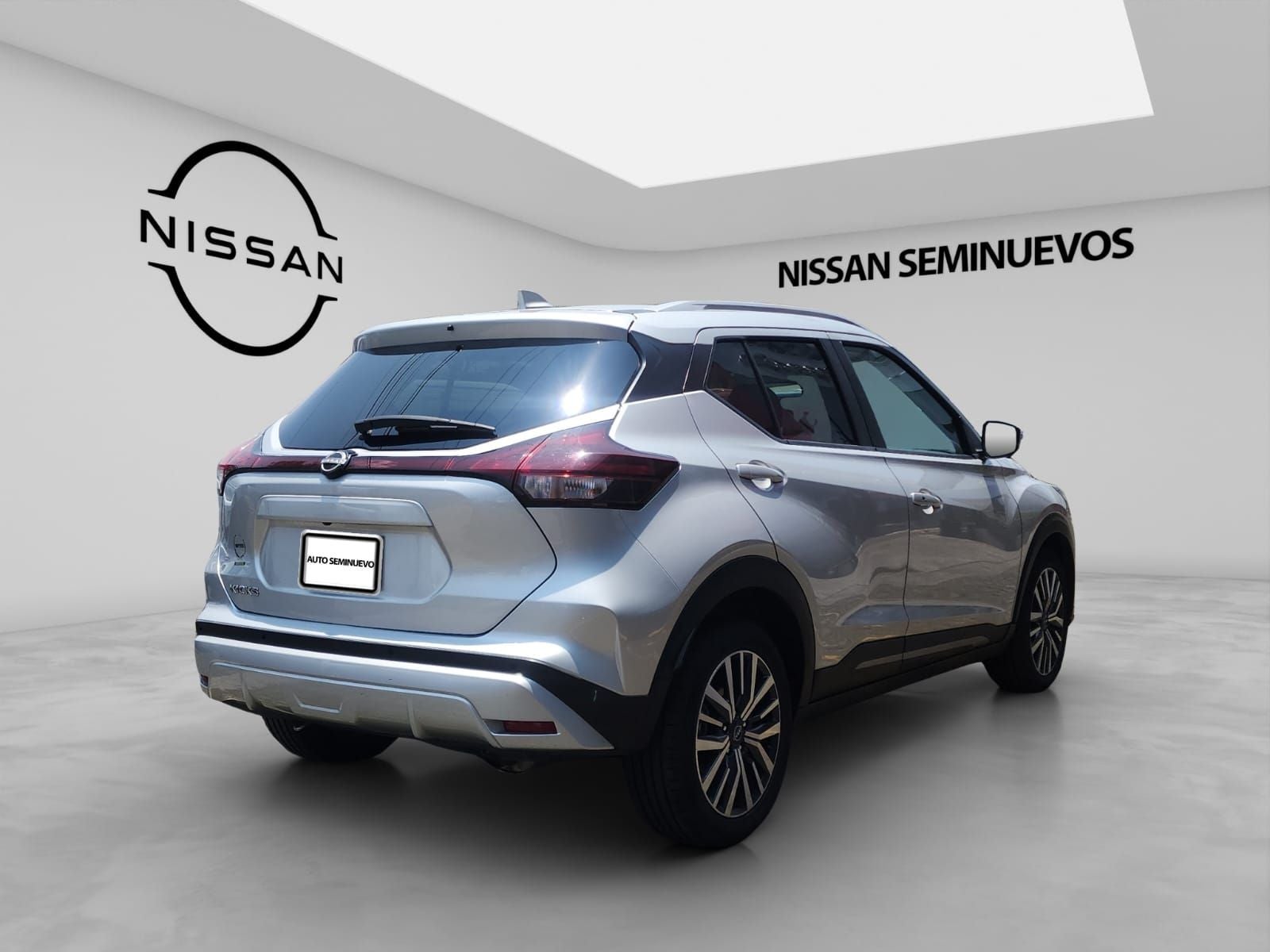 2023 Nissan KICKS 5 PTS PLATINUM 16L TA AAC AUT PIEL GPS RA-18