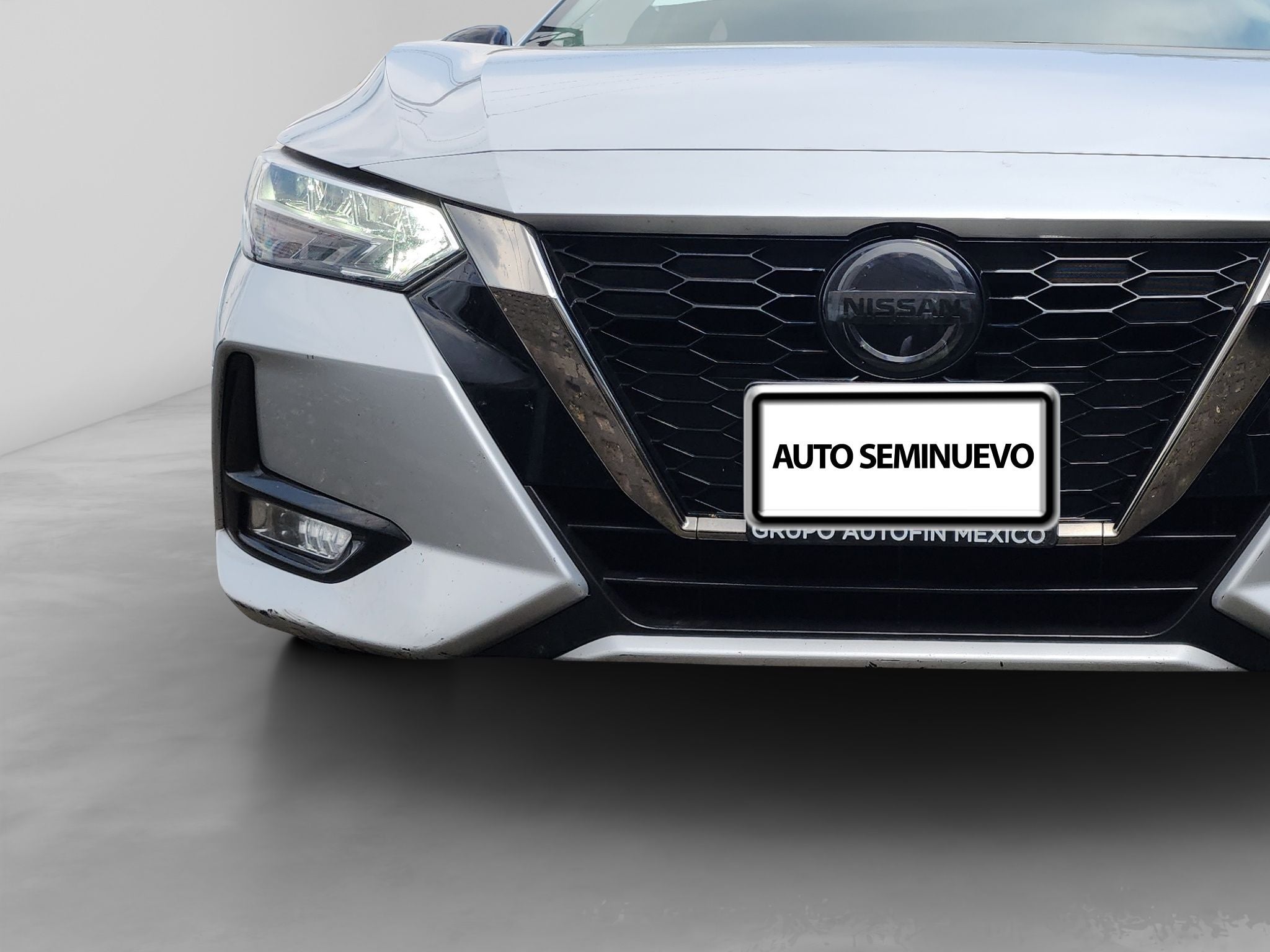 2022 Nissan SENTRA 4 PTS SR CVT AAC ASTOS DEPORTIVOS BOSE QC F LED RA-18