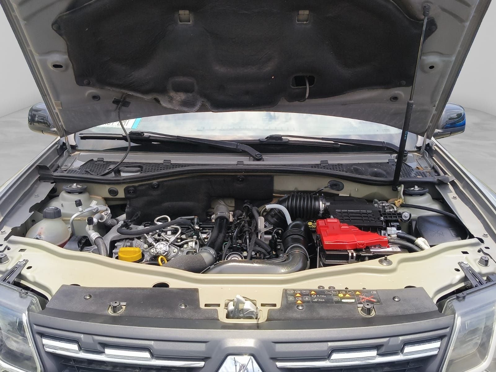 2023 RENAULT OROCH 4 PTS OUTSIDER 13T TA FNIEBLA CANTONERAS RA-16