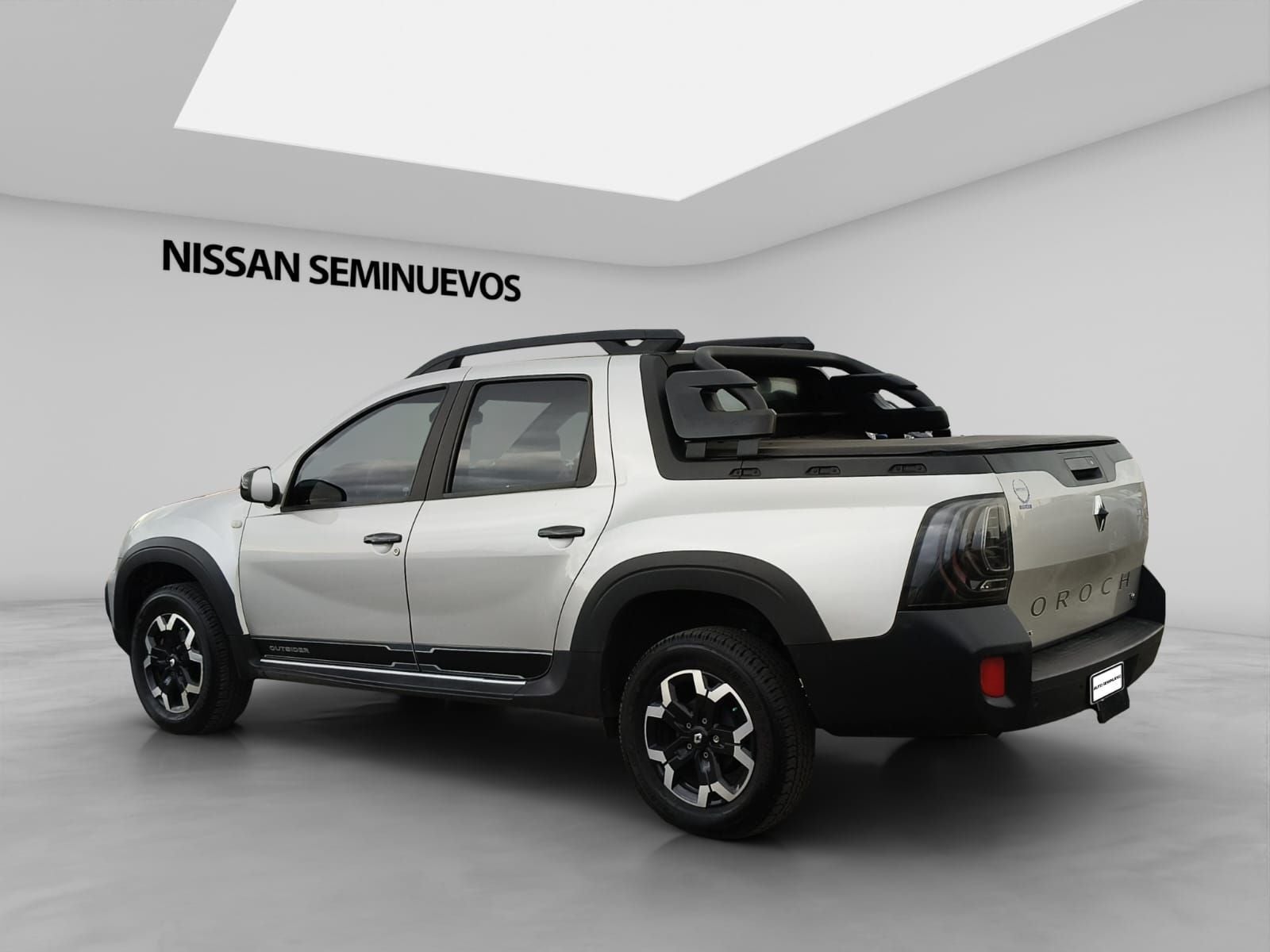 2025 RENAULT OROCH 4P OUTSIDER L41.3T AUT