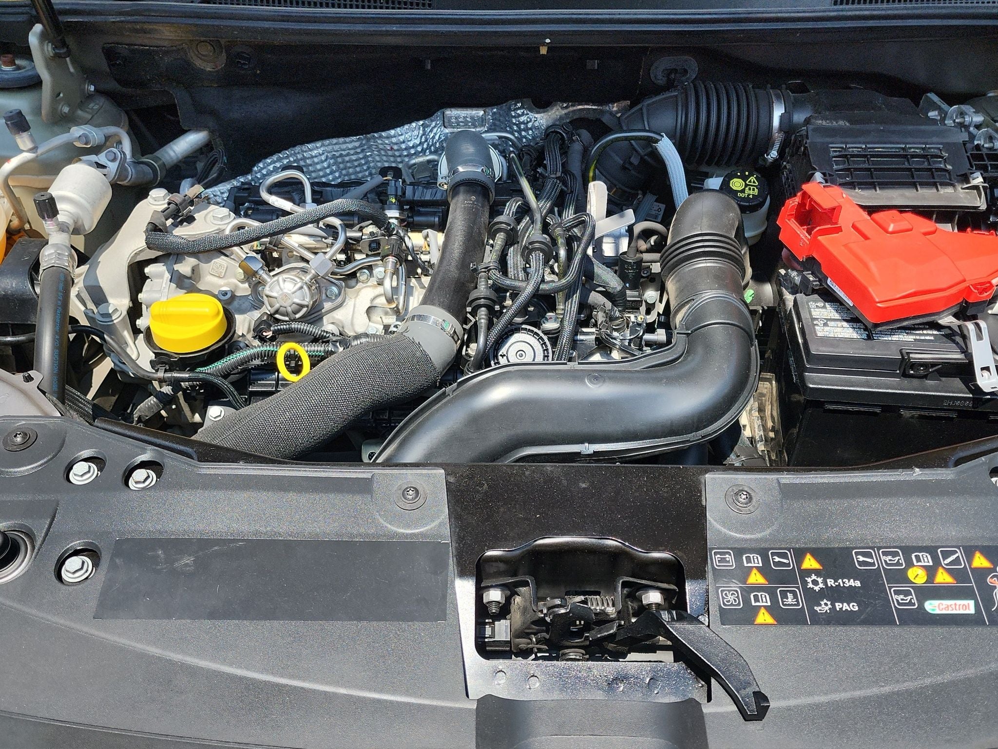 2023 RENAULT DUSTER 5 PTS ICONIC 13T TA AAC AUT VE FNIEBLA RA-17