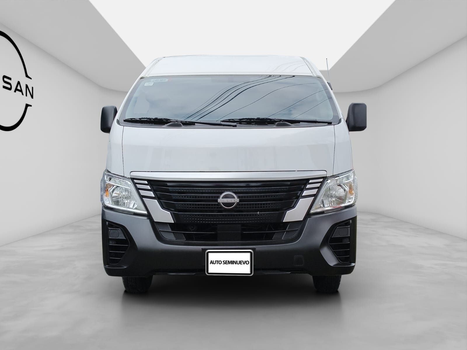 2024 Nissan URVAN 4P AMPLIA L42.5 MAN