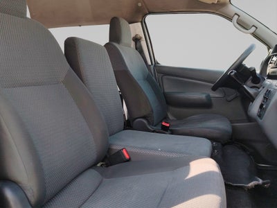 2021 Nissan URVAN 4 PTS AMPLIA VENTANAS TM5