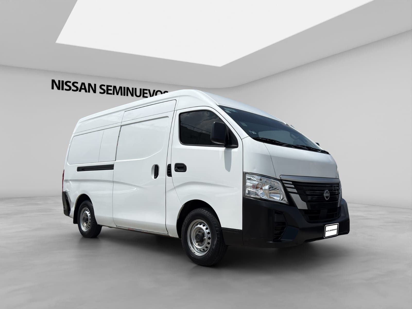 2024 Nissan URVAN 4P AMPLIA L42.5 MAN