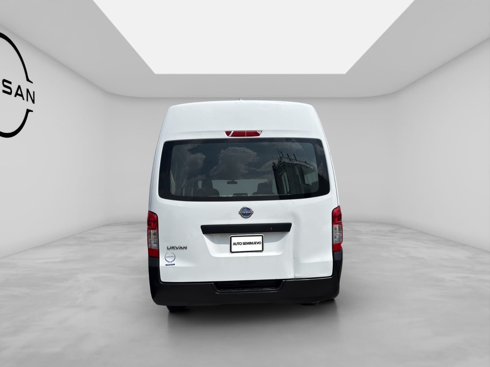 2024 Nissan URVAN 4P AMPLIA L42.5 MAN