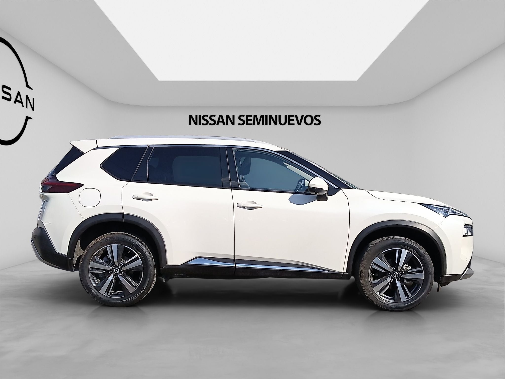 2024 Nissan X-TRAIL 5P PLATINUM 2 ROW L42.5 AUT