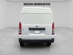 2023 Toyota HIACE 4 PTS DX SUPERLARGA TM5 CVENTANAS