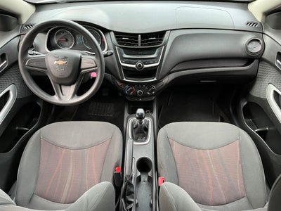 2020 Chevrolet AVEO 4 PTS LS TM5 AAC R-14