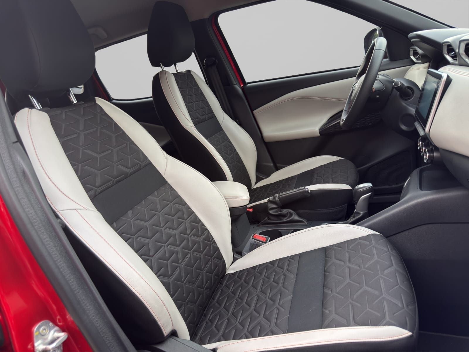 2025 Nissan MAGNITE 5 PUERTAS EXCLUSIVE 1.0 LTS CVT T
