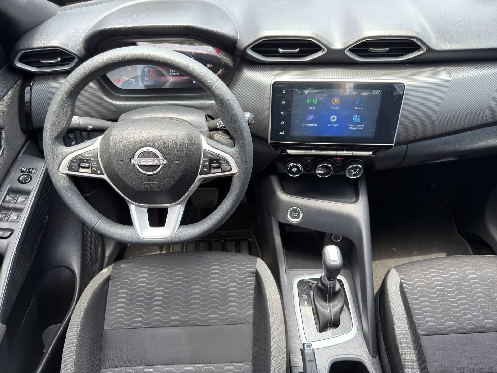2025 Nissan MAGNITE ADVANCE CVT