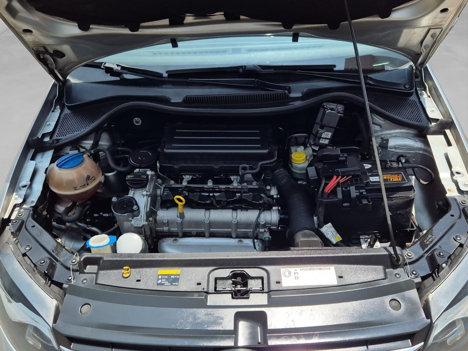 2018 Volkswagen VENTO 4 PTS STARLINE TA AAC MP3 R-15