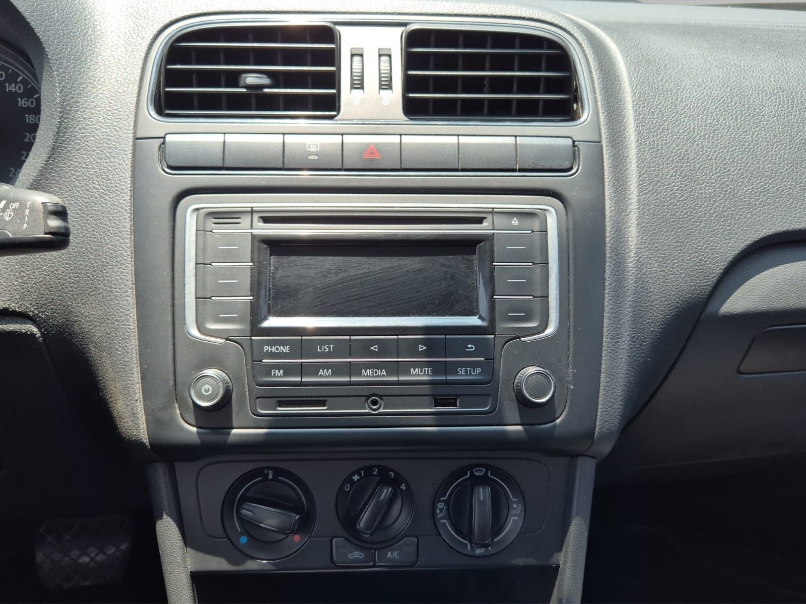 2018 Volkswagen VENTO 4 PTS STARLINE TA AAC MP3 R-15