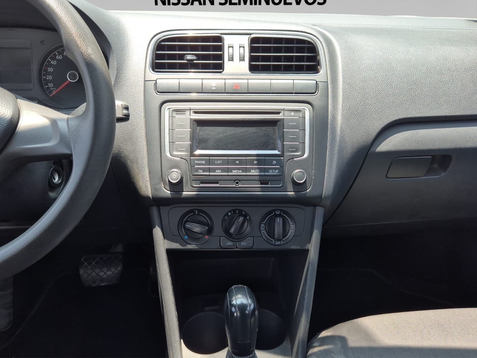 2018 Volkswagen VENTO 4 PTS STARLINE TA AAC MP3 R-15