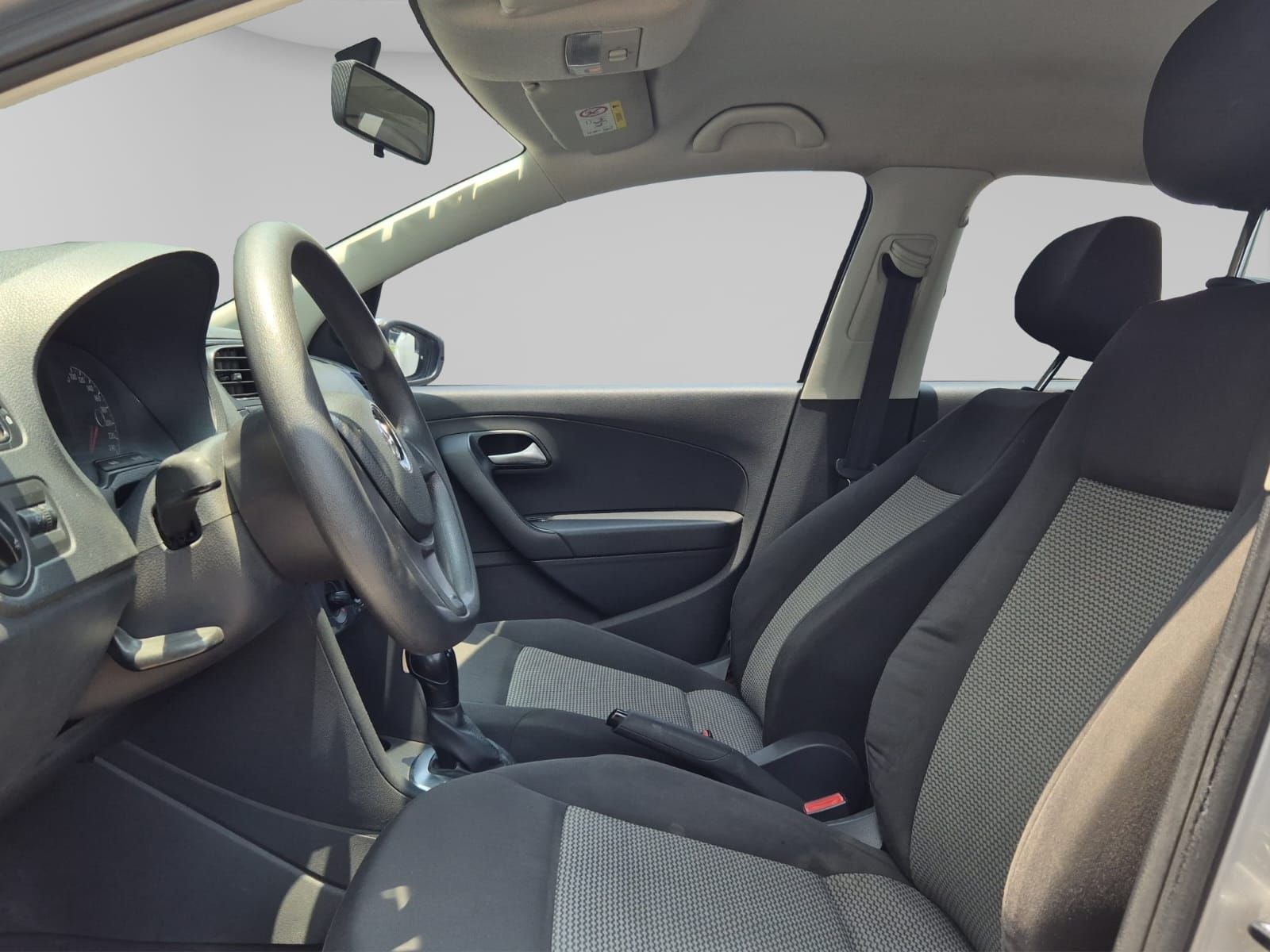 2018 Volkswagen VENTO 4 PTS STARLINE TA AAC MP3 R-15